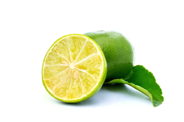 Fruto Limão Com Fatia Peça Cortada Isolada Sobre Fundo Branco — Fotografia de Stock