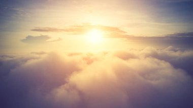 Güneşli gökyüzü arka plan, heav üzerinde güzel cennet