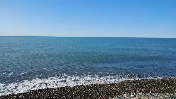 Güzel manzaralı deniz kıyısı