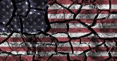 Amerikan bayrağı boyama yüksek detay üzerinde zemin kırık .