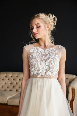 Gelinlik genç kadın