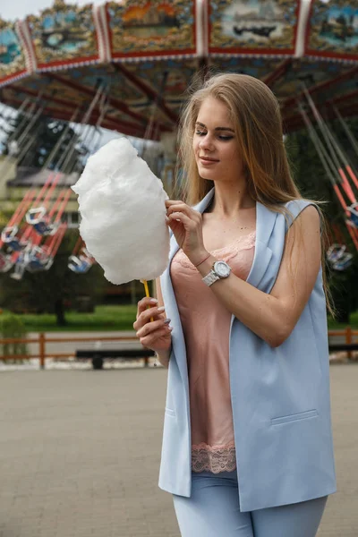 Pamuk şeker yemek modeli