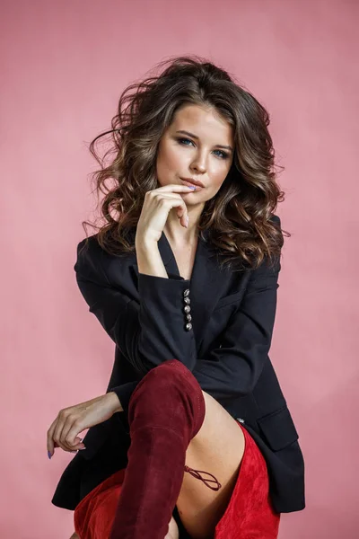 Fashion Studio Portrait Beautiful Curly Woman Wearing Red Skirt Black — Stock Photo, Image