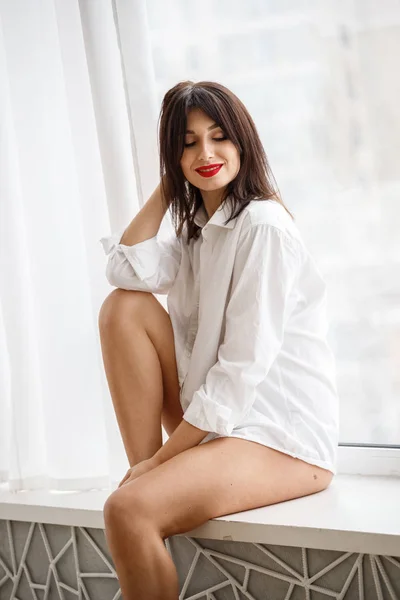 Attractive Brunette White Shirt Posing Morning Window Morning Time — 스톡 사진