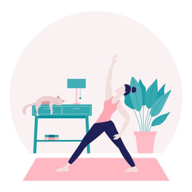 Evde konsept kal. Coronavirus tecridi sırasında rahat modern iç mekanda yoga yapan genç bir kadın. Düz vektör illüstrasyonu..