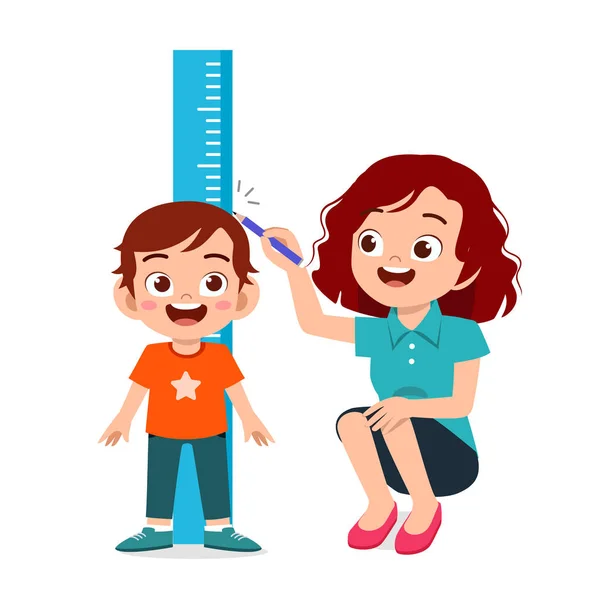 Happy cute kid boy measuring height with mom — Stock Vector