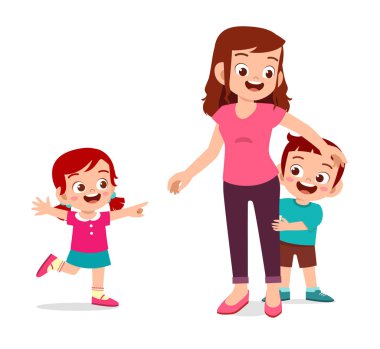 Mutlu şirin çocuklar, kız ve erkek anneyle oynuyorlar.