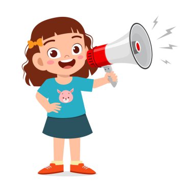 Mutlu küçük kız elinde megafonla