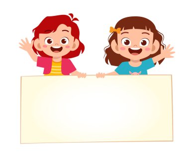 Mutlu, küçük bir çocuk ve boş afişi olan bir kız.