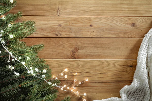 Ramitas Abeto Sobre Una Mesa Madera Fondo Plano Decoraciones Navideñas —  Fotos de Stock