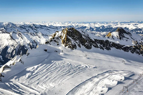 Vista Invernale Innevata Alta Montagna Tempo Sci Sfondo Invernale Con — Foto Stock