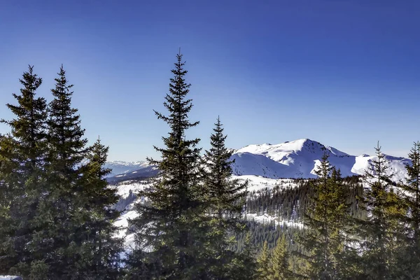 Vista Invernale Innevata Alta Montagna Tempo Sci Sfondo Invernale Con — Foto Stock