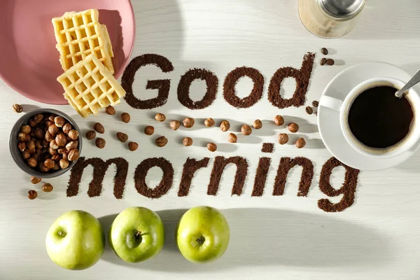 Günaydın Parlak Masa Arkaplanlı Kahve Çekirdeği Yazıları Reklam Ürünleri Dekorasyon — Stok fotoğraf