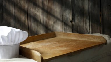 Ahşap arka plan, mutfak aletleri ve dekorasyon için yer.. 