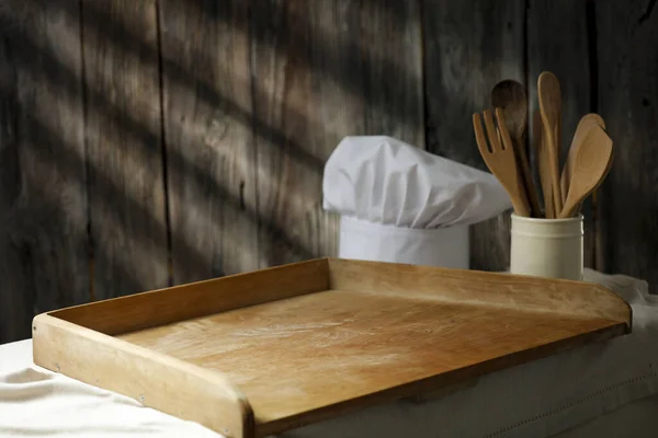 Fundo Escuro Madeira Com Ferramentas Cozinha Espaço Para Sua Decoração — Fotografia de Stock