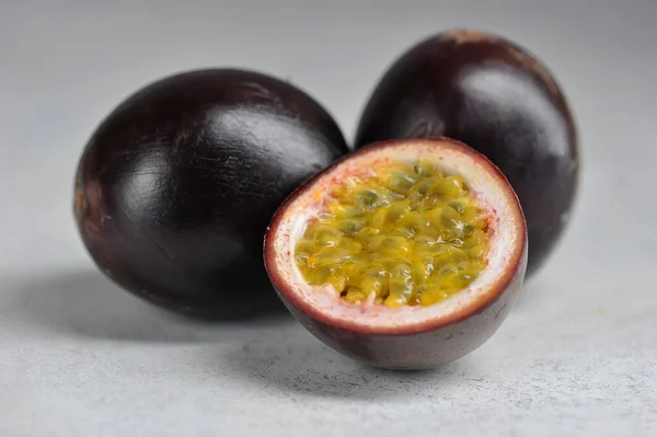 Passionsfrucht Ist Die Frucht Tropischer Reben Passionsfrucht Nimmt Den Gesamten — Stockfoto