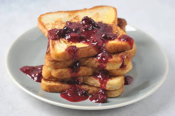 Toast Berry Jam Plate Light Background Close Macro Shot — Stock Photo, Image