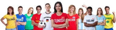 Diğer ülkelerden gelen destekçileri ile Tunus futbol fan