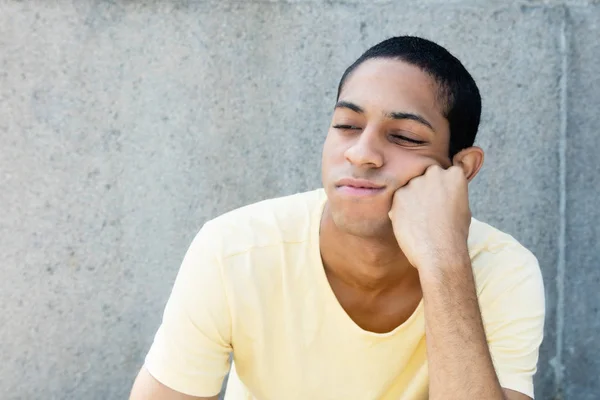 Triste egipcio joven adulto hombre — Foto de Stock