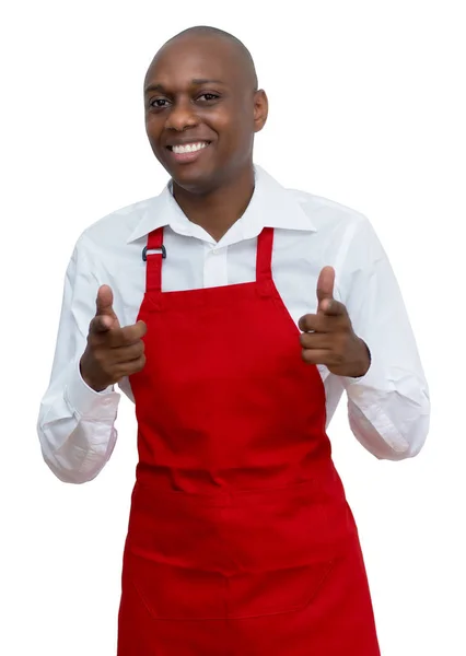 Aantrekkelijke Afro-Amerikaanse ober met rood schort — Stockfoto