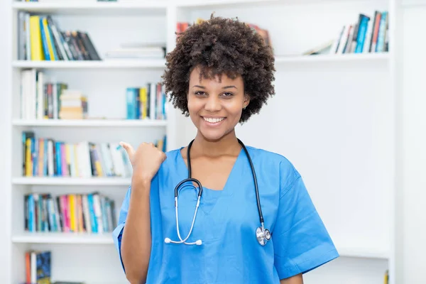 Pretty Afro American Nurse Medical Student Hospital — Stock Photo, Image