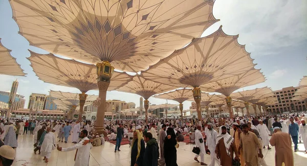 Suudi Arabistan, Medine 'deki Muhammed Camii un Nabawi