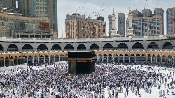 Santa Kaaba Centro Islã Localizado Masjid Haram Meca Multidão Pessoas — Fotografia de Stock