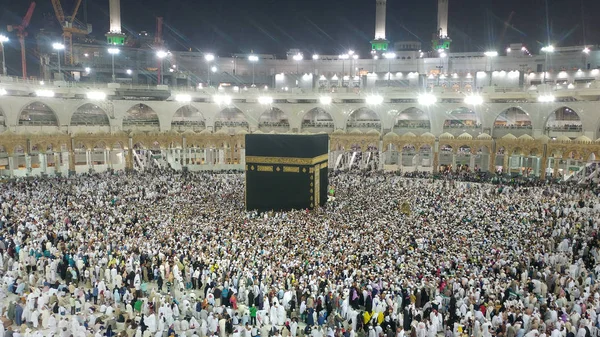 A Szent Kába központja az iszlám, található Masjid Al Haram Mekkában. — Stock Fotó