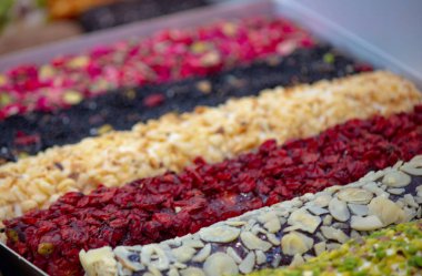 Geleneksel Türk Lokumu, Doğu tatlıları. Türk lokumu