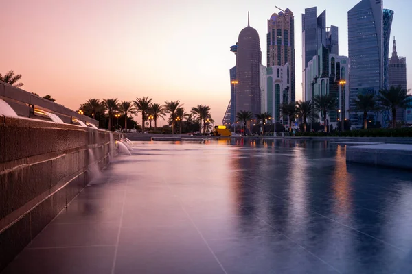 Ντόχα Κατάρ Φεβρουαρίου 2019 Όμορφος Ουρανός Της Πόλης Ντόχα Πολλούς — Φωτογραφία Αρχείου