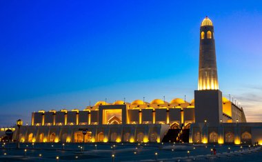 İmam Abdul Wahab Camii: Katar Devleti Büyük Camii