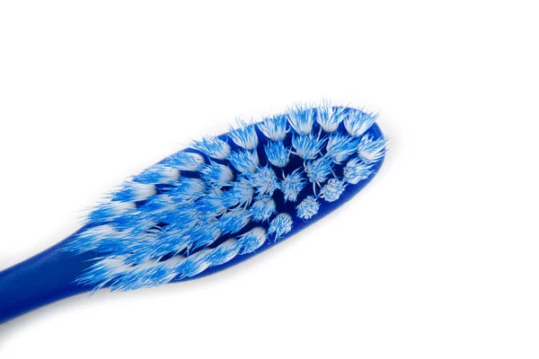 Mavi diş fırçası beyaz arkaplanda izole edilmiş.. — Stok fotoğraf