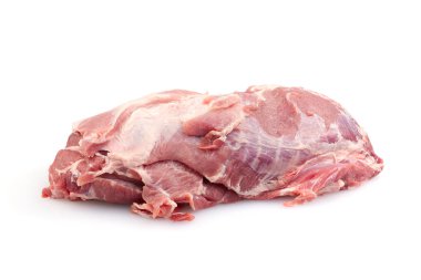 Domuz boyunlu karbonat. Taze çiğ domuz eti. Beyaz arka planda izole edilmiş. Kapat.