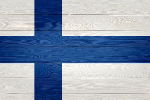 芬兰国旗涂在旧木板底座上.刷自然光打结木板质感.芬兰木制纹理背景旗. — 图库照片