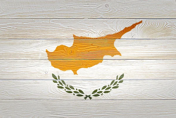키프로스의 국기는 널빤지 칠해졌다 자연광 널빤지의 질감을 닦는다 키프로스의 — 스톡 사진