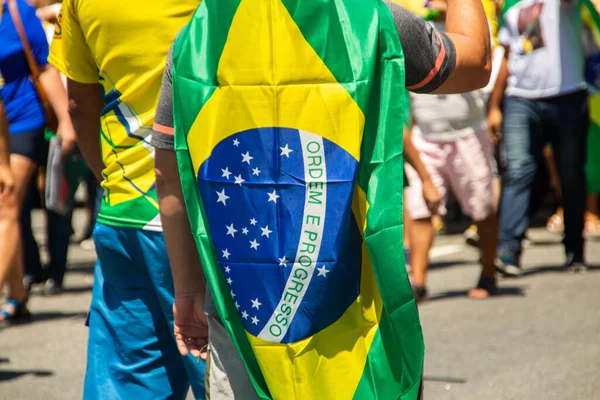 Homem Costas Com Bandeira Brasil Durante Uma Marcha Rio Janeiro — Fotografia de Stock