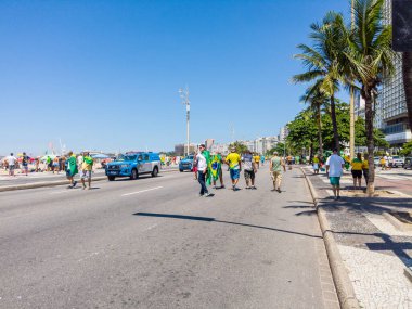 Rio de Janeiro, Brezilya 'daki Copacabana Plajı' nda gösteri - 15 Mart 2020: Rio de Janeiro 'daki Copacabana Plajı' nda Bolsonaro hükümeti lehine gösteri.