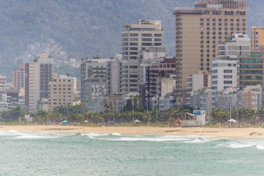 Rio de Janeiro, Brezilya 'daki Coronavirus salgını sırasında boş ipanema plajı.