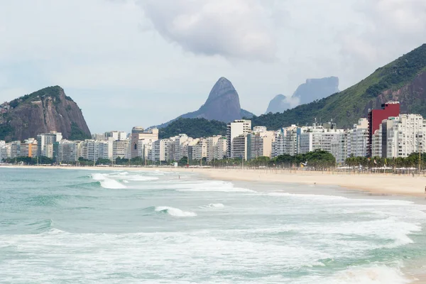 Playa Copacabana Vacía Durante Cuarentena Pandémica Del Coronavirus Río Janeiro —  Fotos de Stock