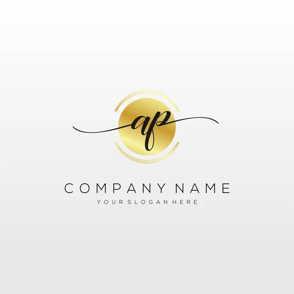 Inicial Handwriting Logo Vetor Logotipo Para Negócios Beleza Moda Outro —  Vetores de Stock