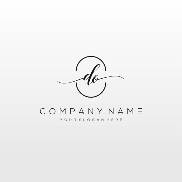 Initial Handwriting Logo Wektor Logo Dla Biznesu Piękno Moda Inny — Wektor stockowy