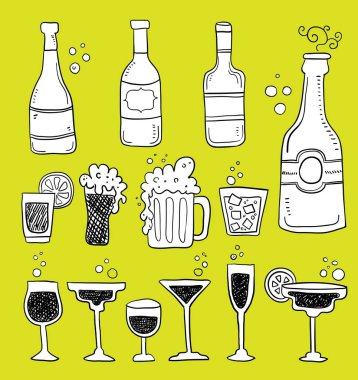 Alkollü içecekler ve kokteyller Doodles ayarla