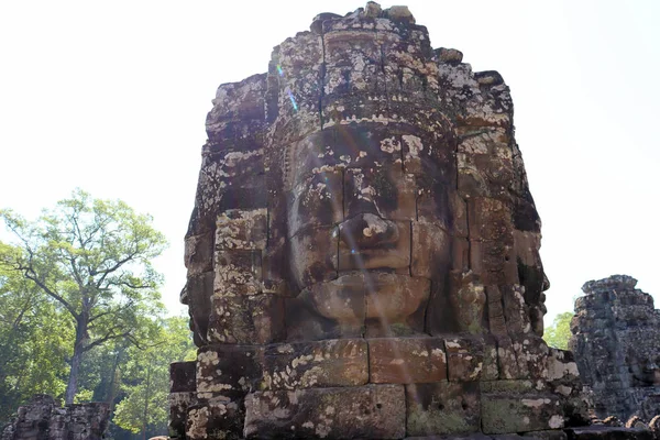 Uitzicht Tempels Oude Gebouwen Cambodja Omgeven Door Regenwoud — Stockfoto