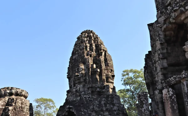 Blick Auf Tempel Und Antike Gebäude Kambodscha Umgeben Von Regenwald — Stockfoto