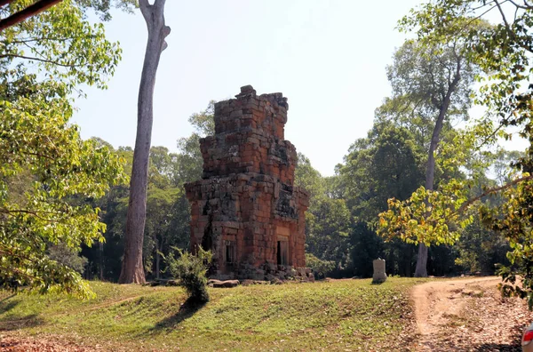 Vistas Templos Edificios Antiguos Camboya Rodeados Selva Tropical — Foto de Stock