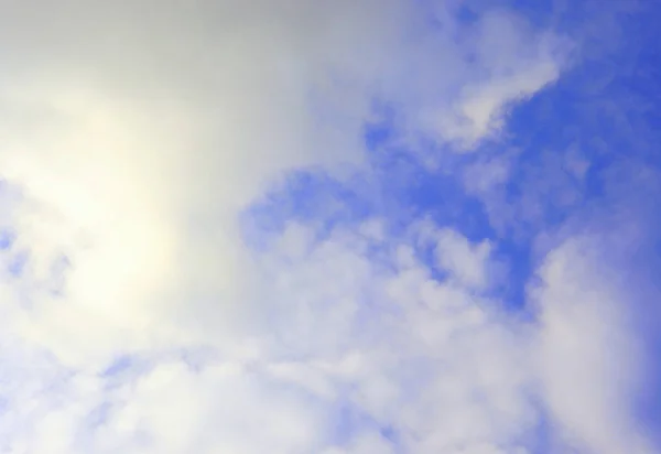 White Clouds Blue Sky Fly Day Sky — Stock Photo, Image