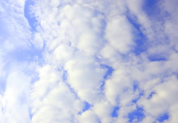 White Clouds Blue Sky Fly Day Sky — Stock Photo, Image