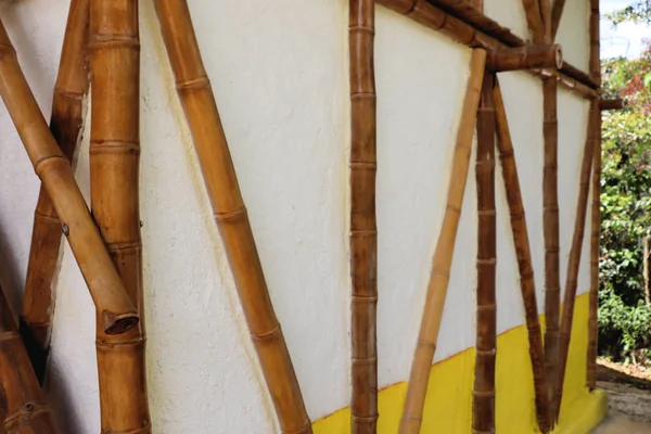 Дом Экологии Бамбука Тростника Дерева Горах Колумбии — стоковое фото