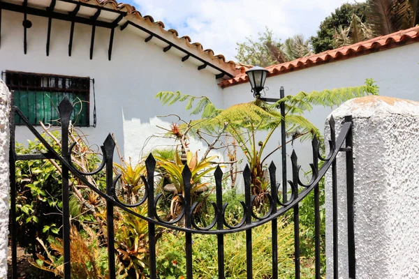 Gartengestaltung Einem Bergdorf Den Bergen Kolumbiens — Stockfoto