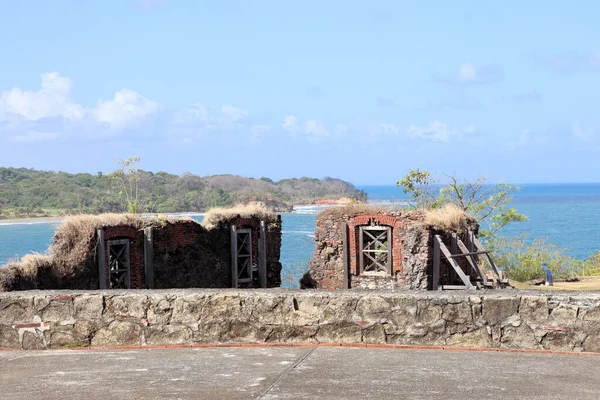 Antigua Fortaleza Artillería Caribe Cerca Del Canal Panamá Cañones Antiguos — Foto de Stock